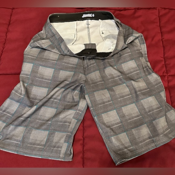 RARE** Skin Industries size 34 shorts - Picture 5 of 9